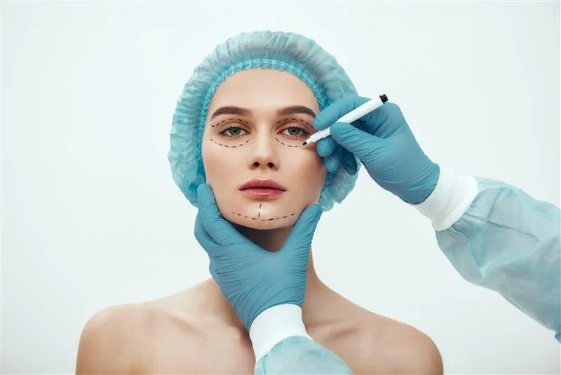Top 5 Cosmetic Surgeons in Mumbai